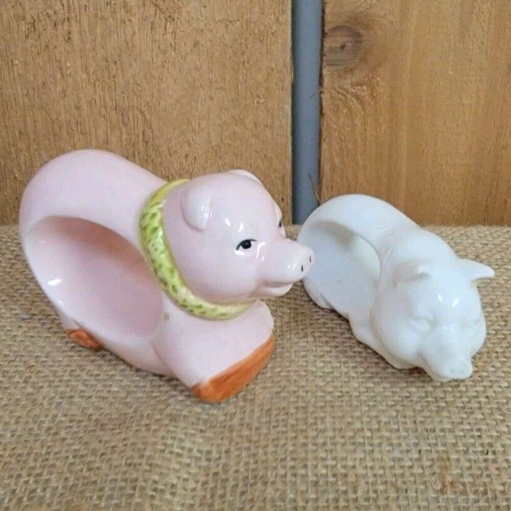 Pair of Vintage Pig Napkin Rings in Pink and White
